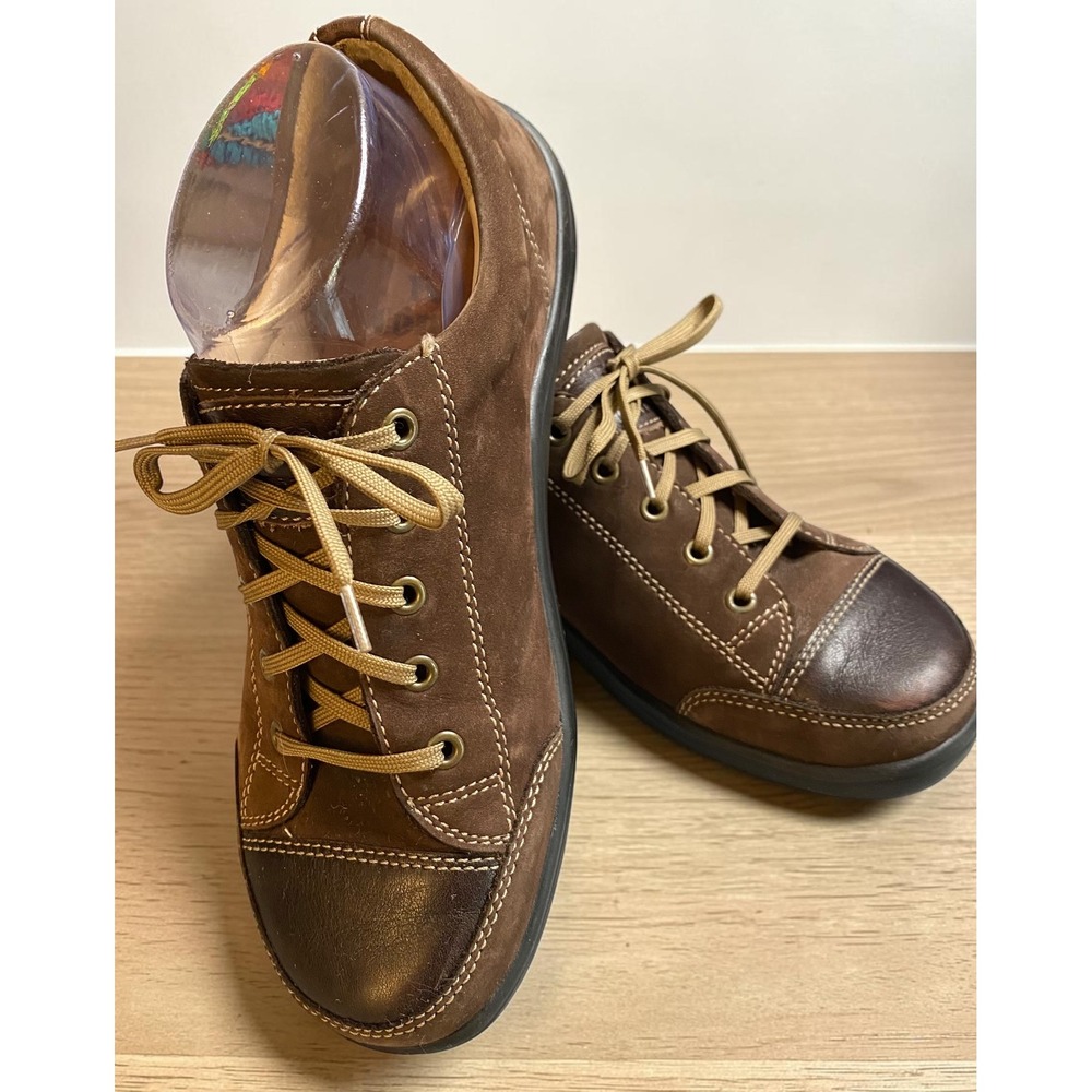 Finn Comfort Oxford Brown Leather Lace Up Walking Sneakers Women's size 7.5